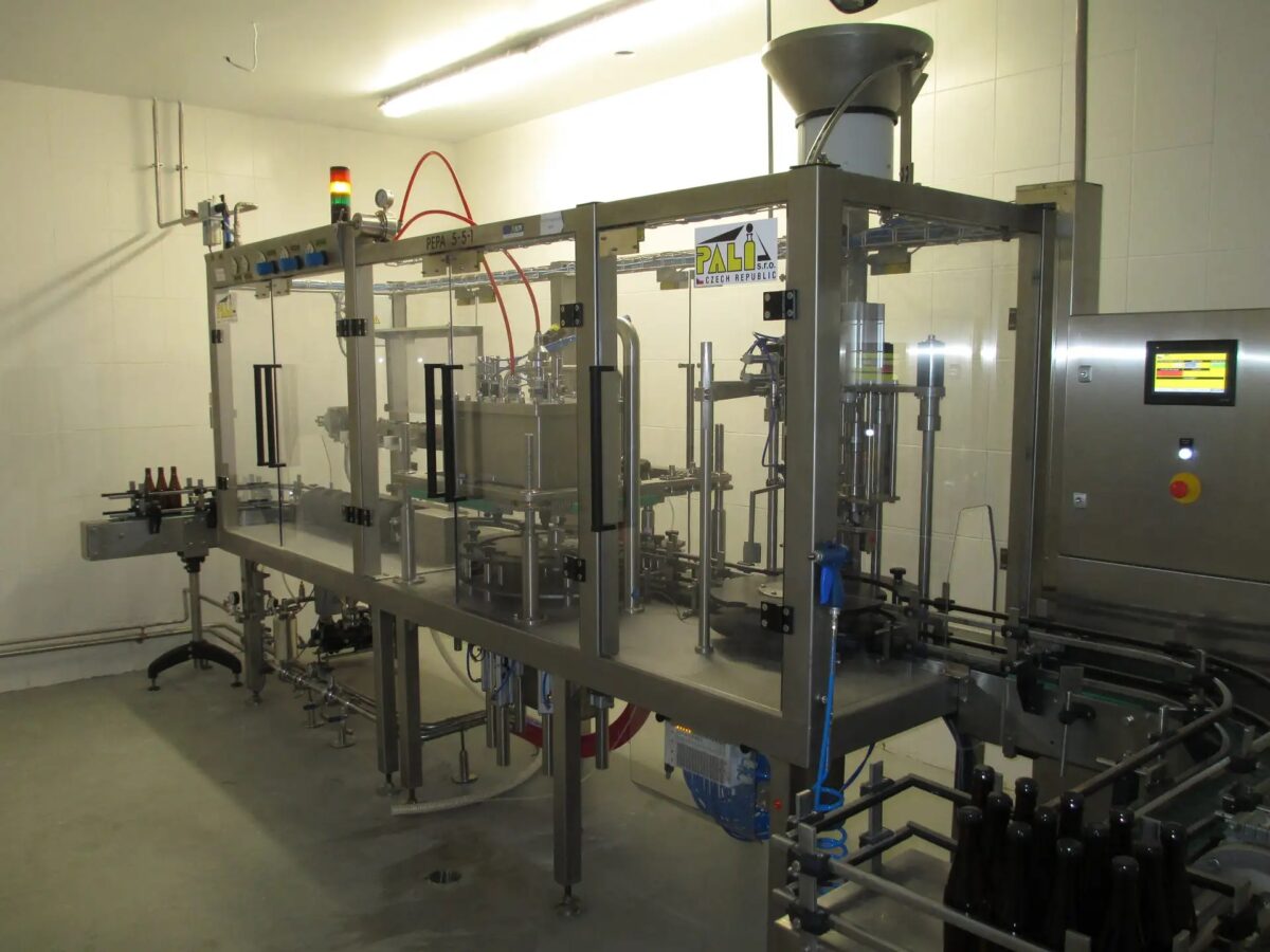 Step-by-Step Filling Machine